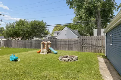 1215 W Jefferson Street, Joliet, IL 60435 - Photo 19
