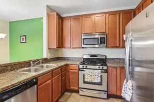 2220 Aurora Dr, Pingree Grove, IL 60140 - Photo 7