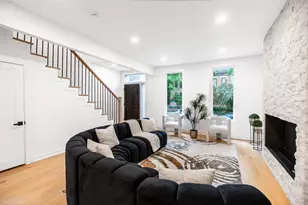 1952 N Bissell St, Chicago, IL 60614 - Photo 5