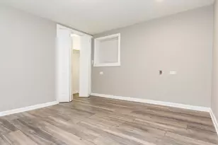 4821 W Cornelia Ave, Chicago, IL 60641 - Photo 9