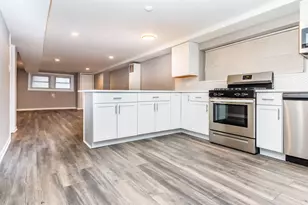 4821 W Cornelia Ave, Chicago, IL 60641 - Photo 5