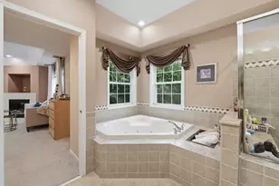 8000 Cripple Creek Dr, Long Grove, IL 60047 - Photo 33