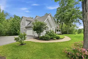 8000 Cripple Creek Dr, Long Grove, IL 60047 - Photo 3