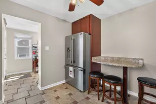 6365 N Mobile Ave, Chicago, IL 60646 - Photo 7