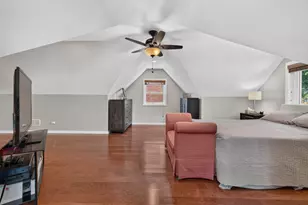6365 N Mobile Ave, Chicago, IL 60646 - Photo 11