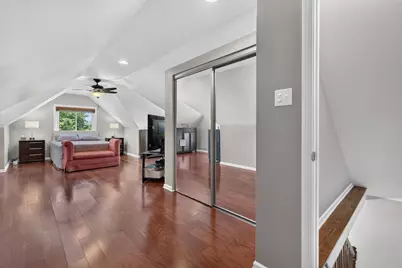 6365 N Mobile Avenue, Chicago, IL 60646 - Photo 9