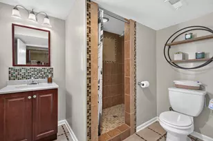 6365 N Mobile Ave, Chicago, IL 60646 - Photo 19