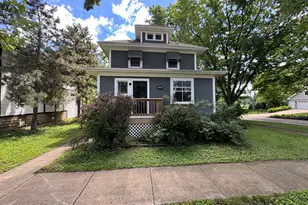 519 S Hale St, Wheaton, IL 60187 - Photo 1