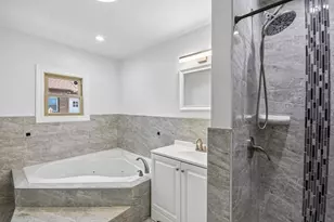 8641 S Constance Ave, Chicago, IL 60617 - Photo 15