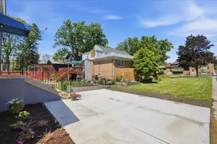 1105 Dunlop Ave, Forest Park, IL 60130 - Photo 3