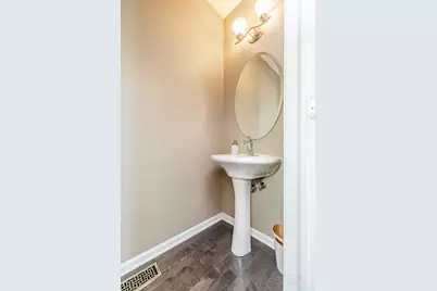 947 W 36th Street, Chicago, IL 60609 - Photo 19