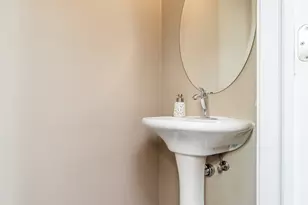 947 W 36th St, Chicago, IL 60609 - Photo 19