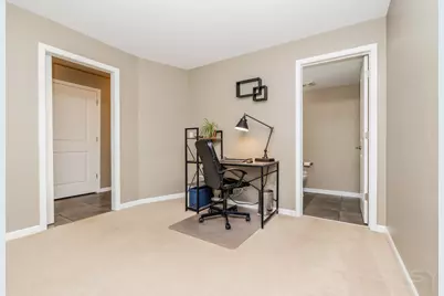 947 W 36th Street, Chicago, IL 60609 - Photo 5