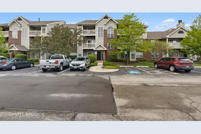 84 Sterling Circle #201, Wheaton, IL 60189 - Photo 3