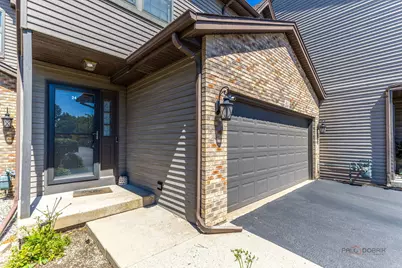 24 Garden Crescent Court, Elgin, IL 60123 - Photo 3