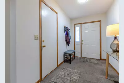 24 Garden Crescent Court, Elgin, IL 60123 - Photo 7