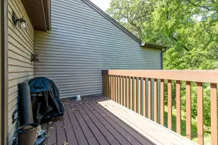 24 Garden Crescent Ct, Elgin, IL 60123 - Photo 11