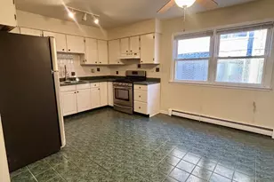 6921 N Ashland Blvd, Chicago, IL 60626 - Photo 3