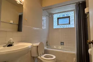 6921 N Ashland Blvd, Chicago, IL 60626 - Photo 9