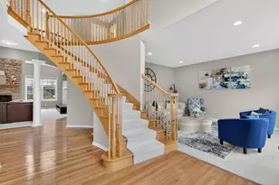 484 W Haleys Hill Ct, Palatine, IL 60074 - Photo 3