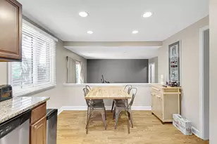 5 Oriole Ct, Woodridge, IL 60517 - Photo 7