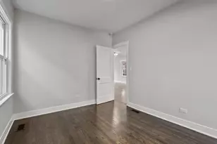 7811 S Honore St, Chicago, IL 60620 - Photo 21