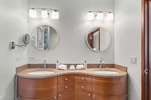 1300 N Lake Shore Dr, Chicago, IL 60610 - Photo 25