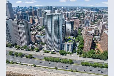 1300 N Lake Shore Drive #9A, Chicago, IL 60610 - Photo 3