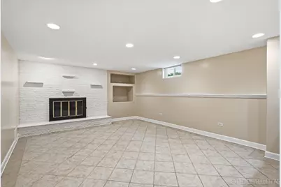 15 S 10th Street, Saint Charles, IL 60174 - Photo 17