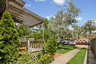 614 N Humphrey Ave, Oak Park, IL 60302 - Photo 17