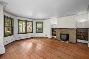 614 N Humphrey Ave, Oak Park, IL 60302 - Photo 3