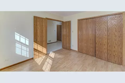 8593 Sandalwood Drive, Darien, IL 60561 - Photo 7