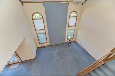 8593 Sandalwood Drive, Darien, IL 60561 - Photo 21