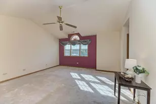 8593 Sandalwood Dr, Darien, IL 60561 - Photo 21