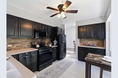 476 Essex Place, Carol Stream, IL 60188 - Photo 11