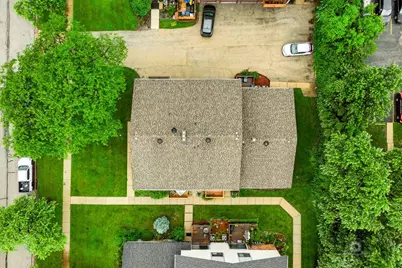 8334 Portsmouth Drive #B, Darien, IL 60561 - Photo 23