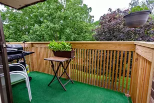 925 Spring Hill Dr, Northbrook, IL 60062 - Photo 29