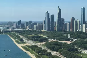 155 N Harbor Dr, Chicago, IL 60601 - Photo 13