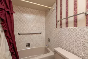 9525 S Kolin Ave, Oak Lawn, IL 60453 - Photo 29