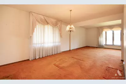 9525 S Kolin Avenue, Oak Lawn, IL 60453 - Photo 11