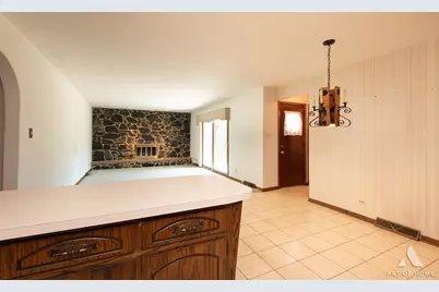 9525 S Kolin Avenue, Oak Lawn, IL 60453 - Photo 15
