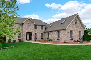 13935 Elizabeth Ln, Mokena, IL 60448 - Photo 3