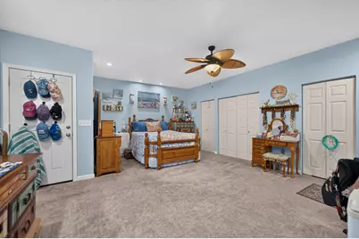 11515 Cedarbrook Road, Roscoe, IL 61073 - Photo 13