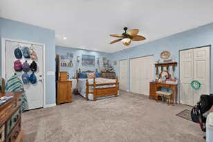 11515 Cedarbrook Rd, Roscoe, IL 61073 - Photo 13