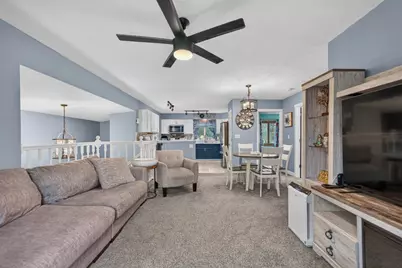 11515 Cedarbrook Road, Roscoe, IL 61073 - Photo 9