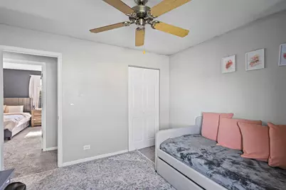 454 Danbury Drive, Carol Stream, IL 60188 - Photo 19