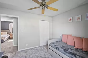 454 Danbury Dr, Carol Stream, IL 60188 - Photo 19