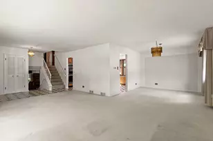 6000 Crain St, Morton Grove, IL 60053 - Photo 7