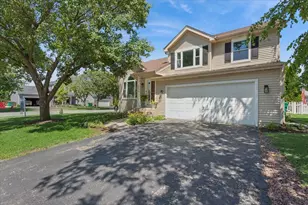 4511 Fieldcrest Ct, Plainfield, IL 60586 - Photo 3