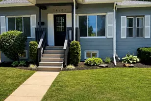 14607 St Louis Ave, Midlothian, IL 60445 - Photo 1